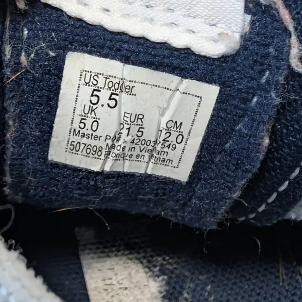 Vans Sk8-Hi Shark Navy Blue Canvas Toddler Size 5.5 High Top Sneakers Hook Loop